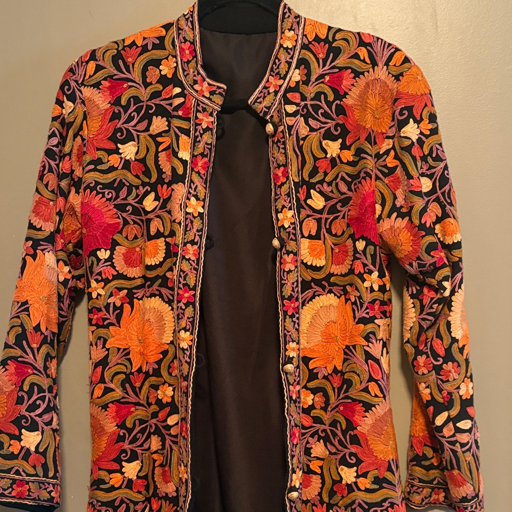 Gorgeous Embroidered Light Jacket Size S